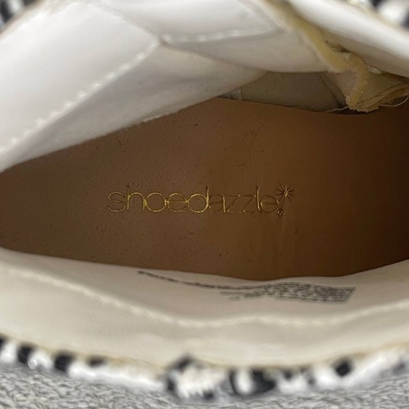 Shoedazzle Rosamund Block Heel Ankle Boot White Tweed Fabric Pointed Toe Sz 6.5 - Picture 9 of 12